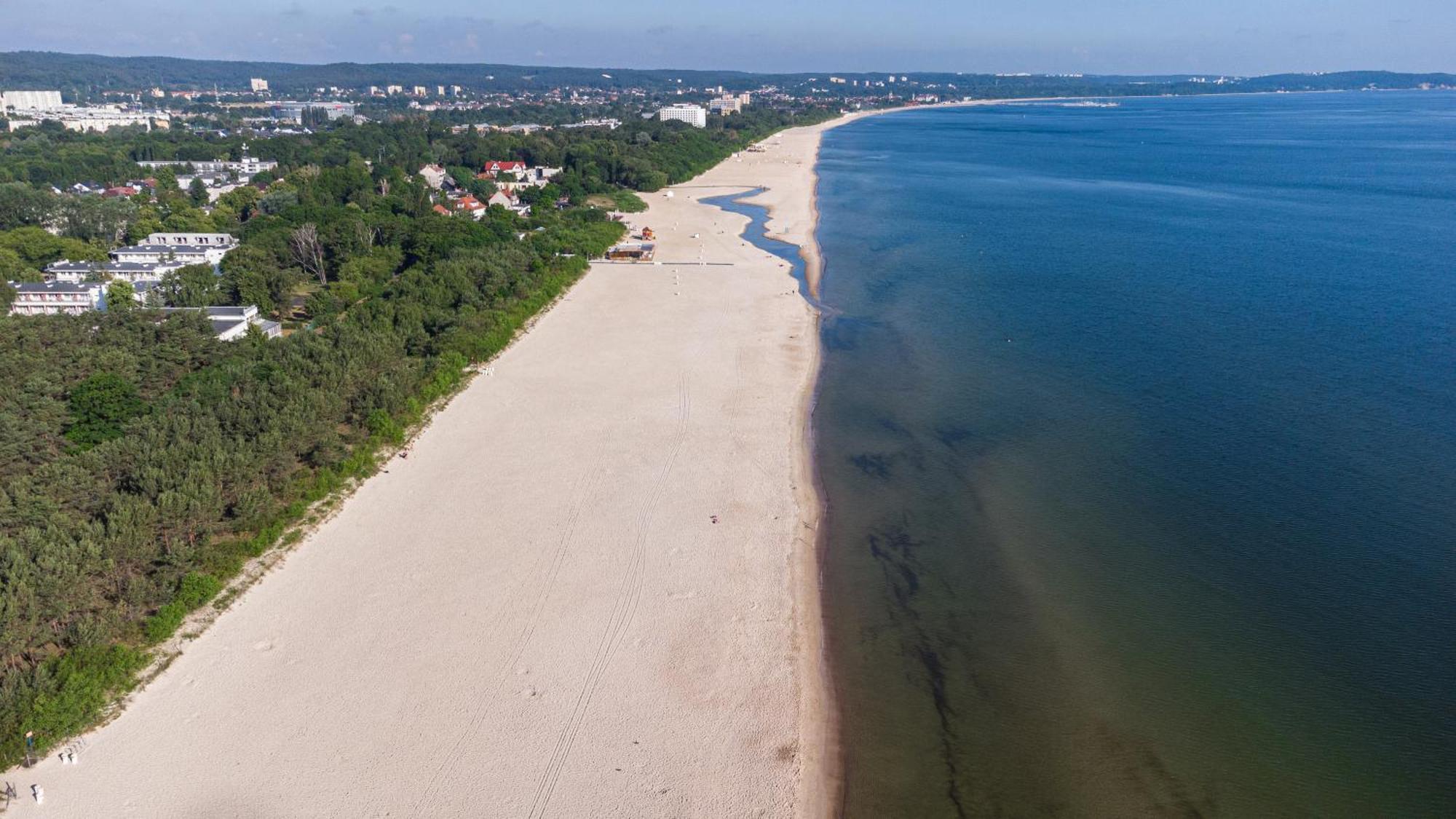 Beach Point Apartment - Neptun Park กดัญสก์ ภายนอก รูปภาพ